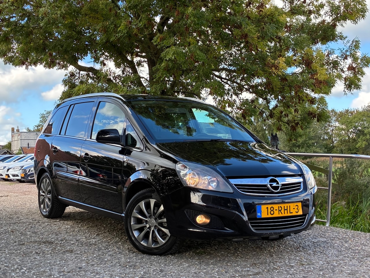 Opel Zafira - 1.8 111 years Edition | 7p. + Navi + Clima + Cruise nu €4.975,-!! - AutoWereld.nl