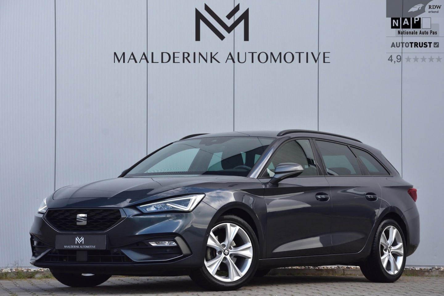SEAT Leon Sportstourer - 1.5 eTSI FR Automaat Keyless, Led, Navi, Stoelverwarming, App-Connect, Dealer onderhouden - AutoWereld.nl