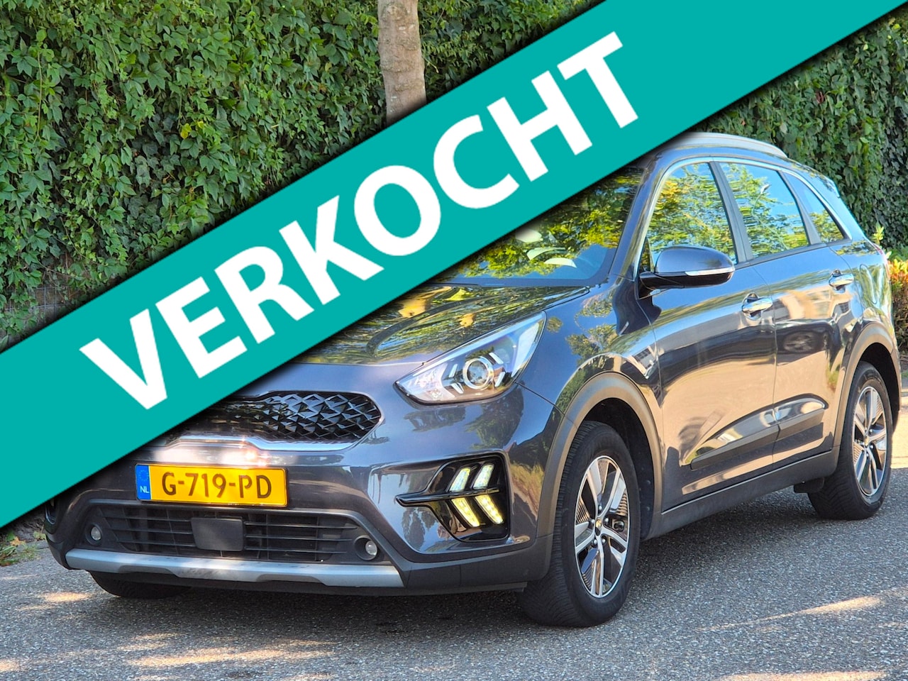 Kia Niro - 1.6 GDi Hybrid Dynamic Plus Line ACC CarPlay 2e eigenaar NAP Camera Trekhaak Flippers LED - AutoWereld.nl