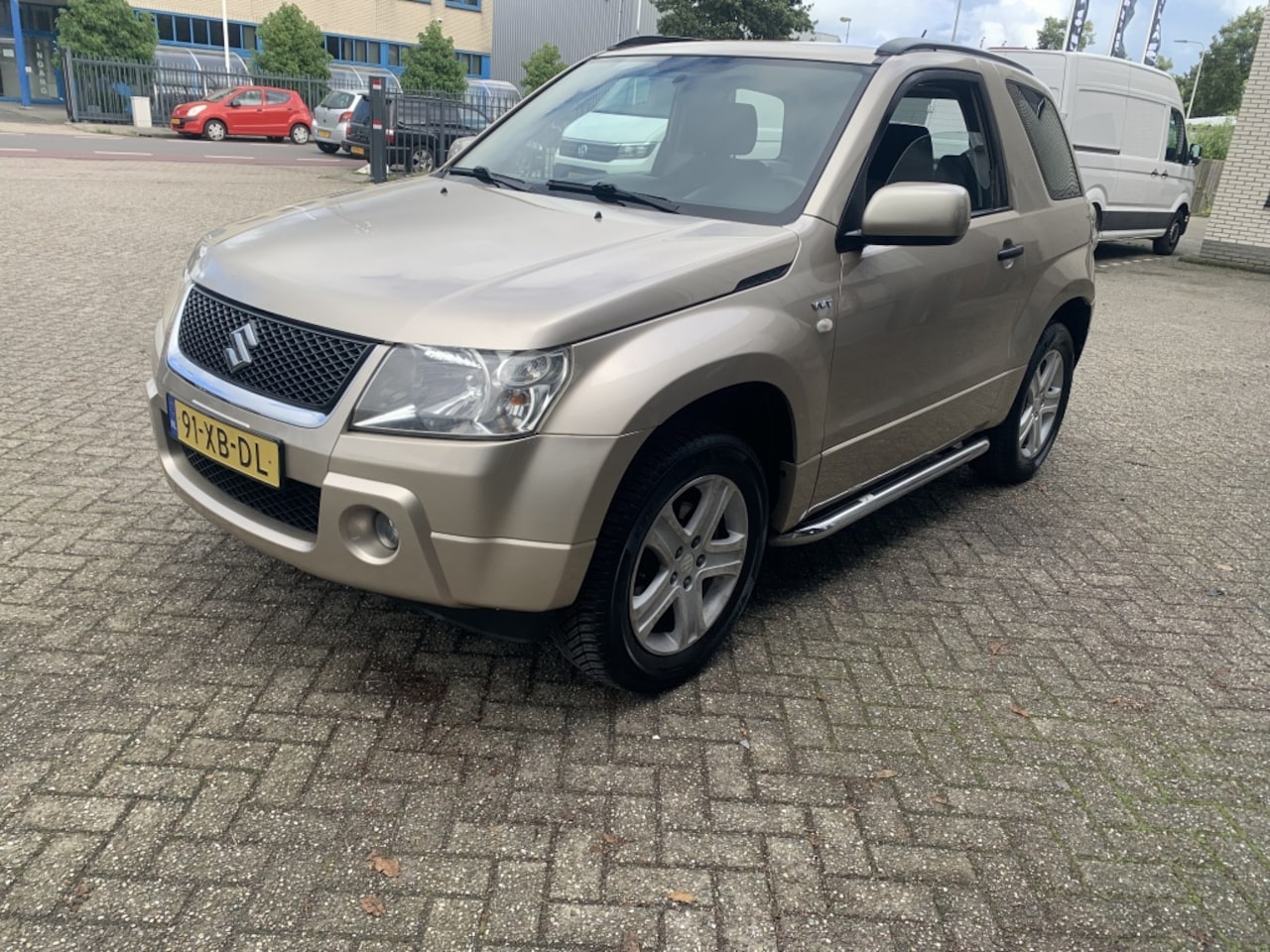 Suzuki Grand Vitara - 1.6-16V Exclusive GOED LEZEN! - AutoWereld.nl