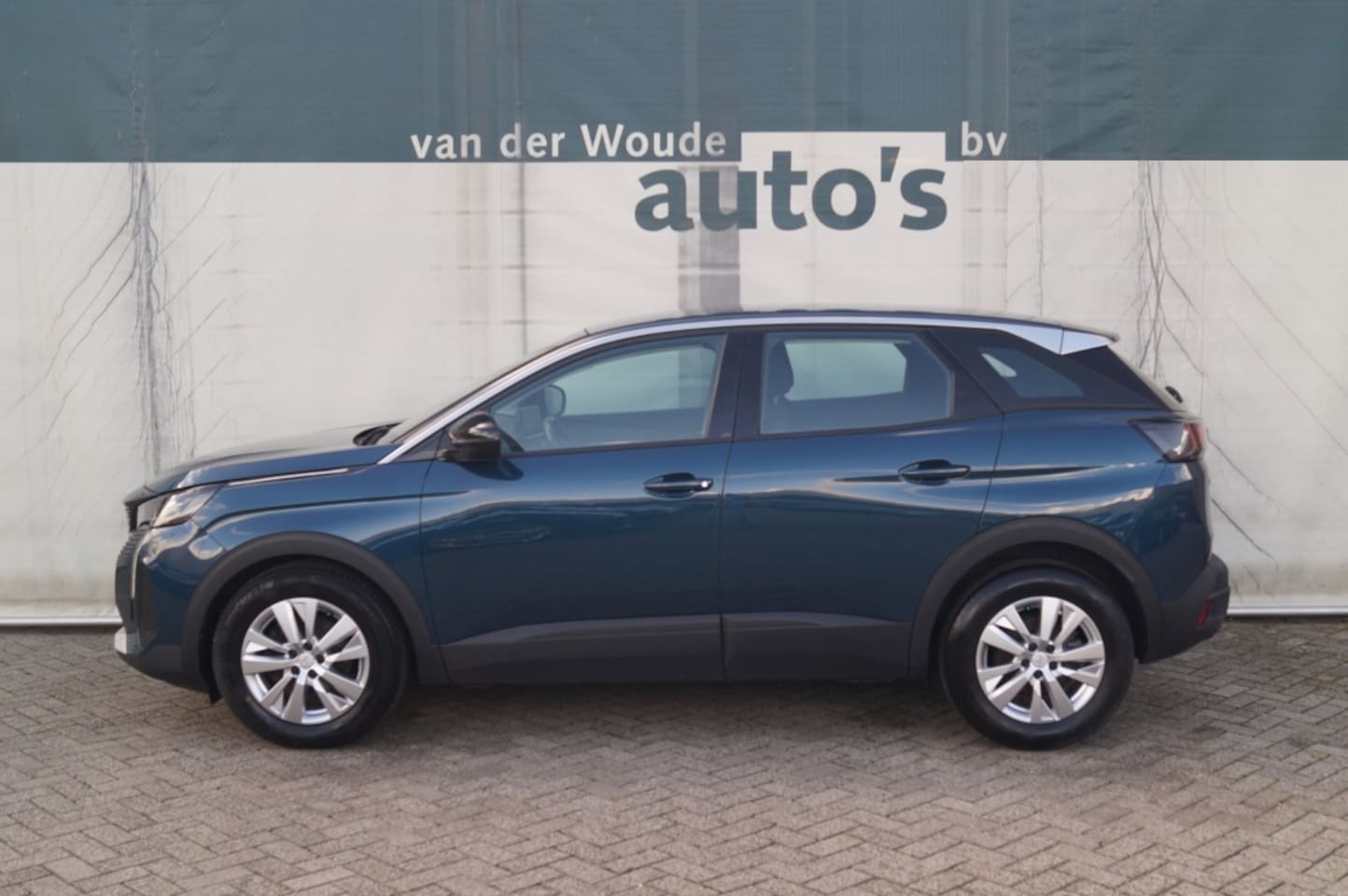 Peugeot 3008 - 1.2 PureTech 130pk Active Pack Business -NAVI-ECC-PDC- - AutoWereld.nl