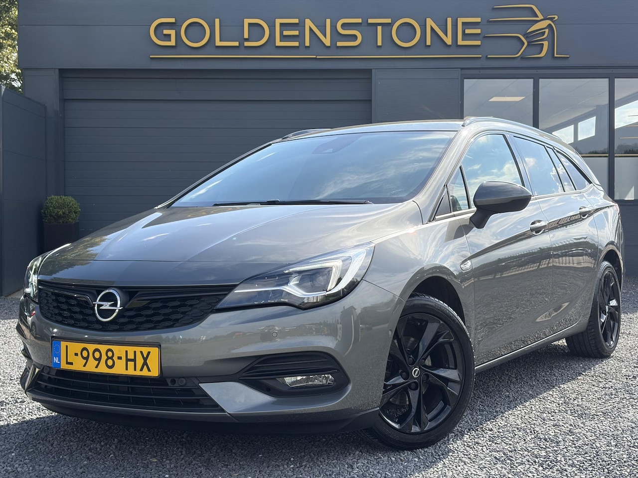 Opel Astra Sports Tourer - 1.2 Ultimate ✓146pk✓Carplay✓Camera✓Stoelverw✓Stuurverw✓Keyless✓Pdc V+A✓Alcantara-Leder✓Cli - AutoWereld.nl