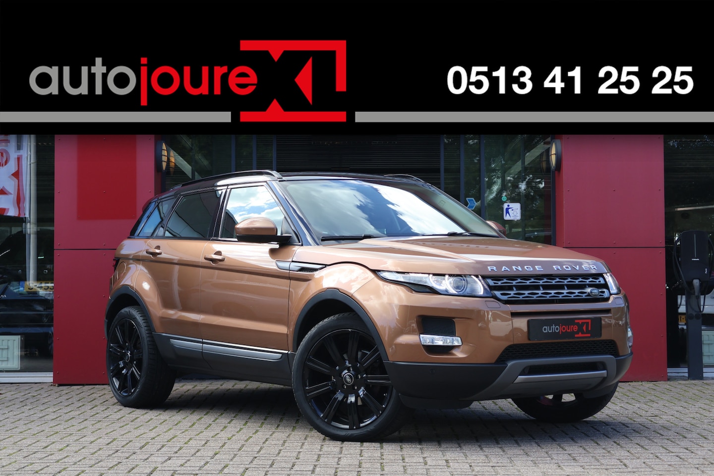 Land Rover Range Rover Evoque - 2.0 Si 4WD Sicilian Yellow | Schuifdak | Leder | Camera | Trekhaak | Meridan Audio | Pack - AutoWereld.nl