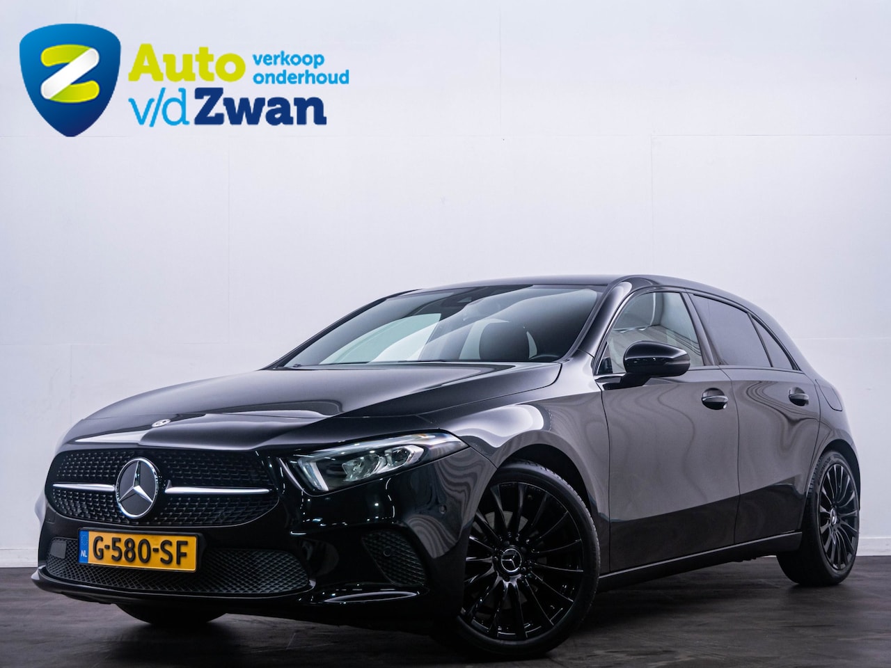 Mercedes-Benz A-klasse - 220 Premium Night Edition PDC|Cruise! - AutoWereld.nl