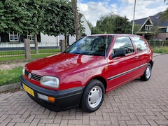 Volkswagen Golf - 1.4 CL