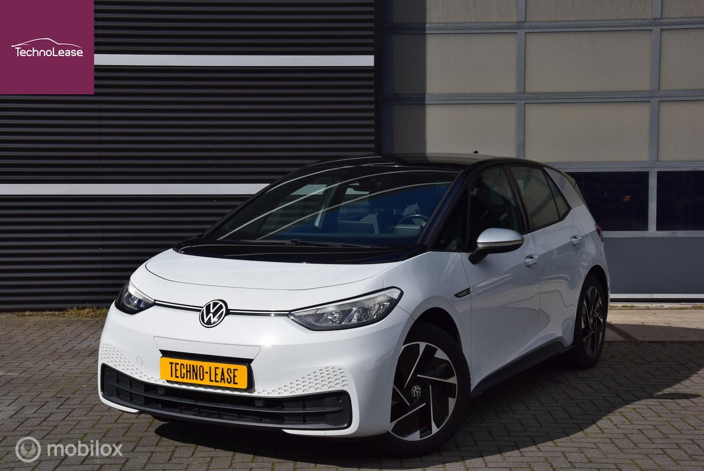 Volkswagen ID.3 - First 58 kWh Adaptive Cruise Carplay Stoel/stuurverwarming - AutoWereld.nl