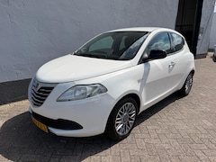 Lancia Y(psilon) - Ypsilon 0.9 TwinAir Silver
