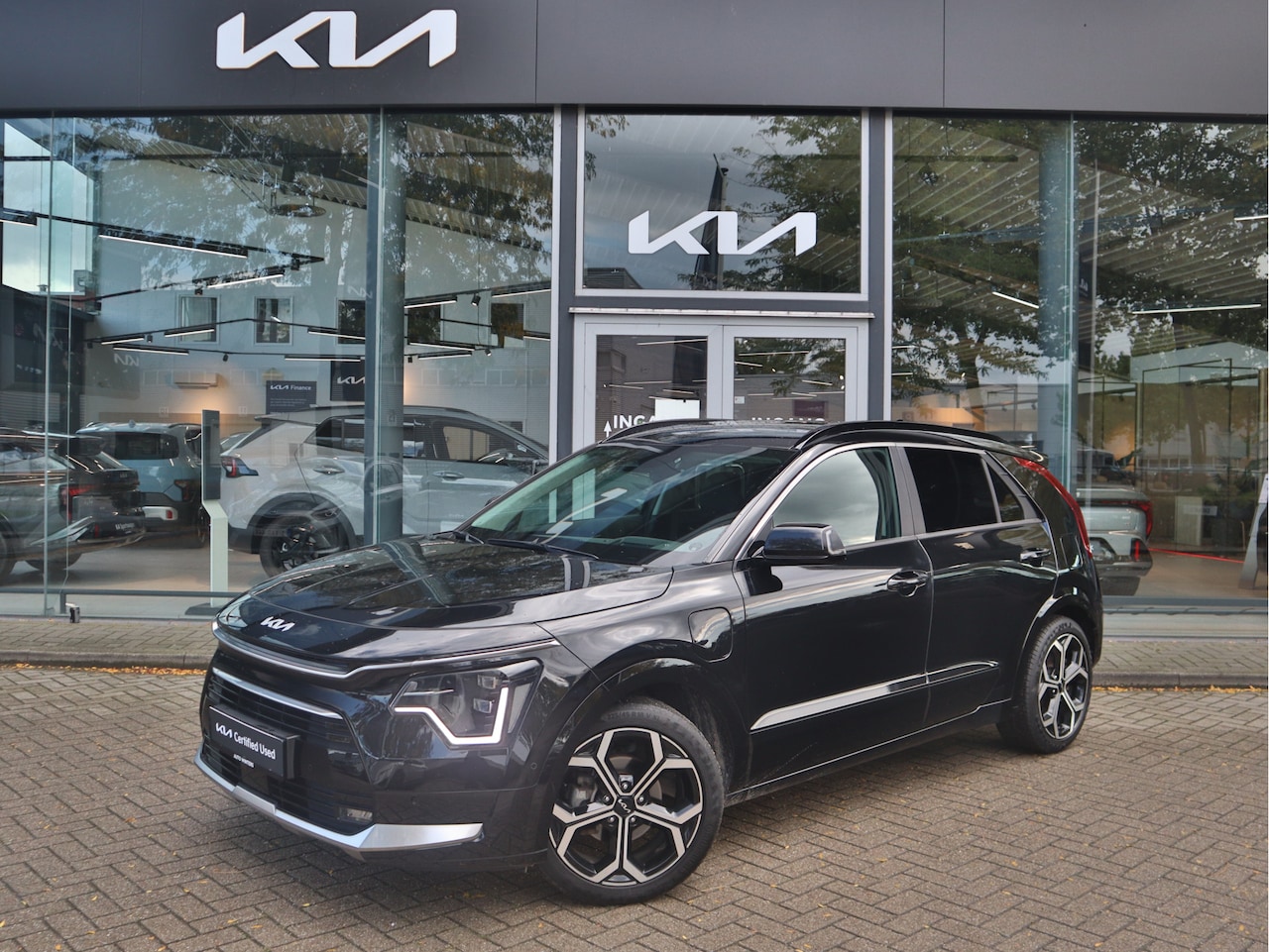 Kia Niro - 1.6 GDi PHEV Plug-In-Hybrid ExecutiveLine | Leder | Stoelventilatie | Memory | Harman Kard - AutoWereld.nl