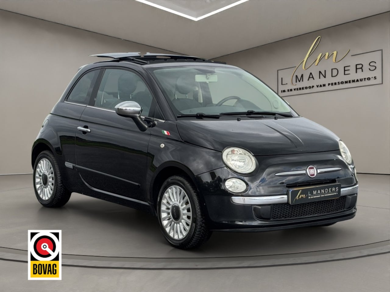 Fiat 500 - 1.2 Lounge 2010 ZWART | Automaat | Schuifdak - AutoWereld.nl