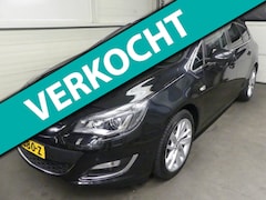 Opel Astra Sports Tourer - 1.4 Turbo Sport + - Cruise Control - Parkeersensoren