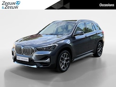 BMW X1 - sDrive20i VDL Nedcar Edition | Trekhaak | Camera | Leder | Head-Up Display | Navi | Stoelv