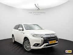 Mitsubishi Outlander - 2.4 PHEV Pure+ CARPLAY DODEHOEKDETECTIE KEYLESS