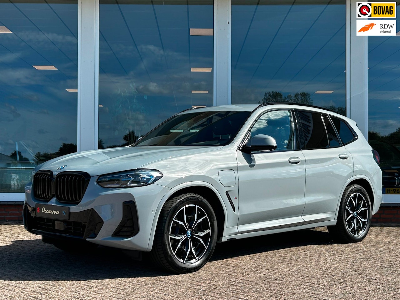 BMW X3 - XDrive30e AUT. - M-sport - Leder H&K - Trekhaak -Head UP - Nieuwstaat - AutoWereld.nl