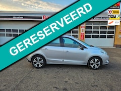 Renault Scénic - 2.0 Bose AUTOMAAT /NAP/1e eigenaar/trekhaak