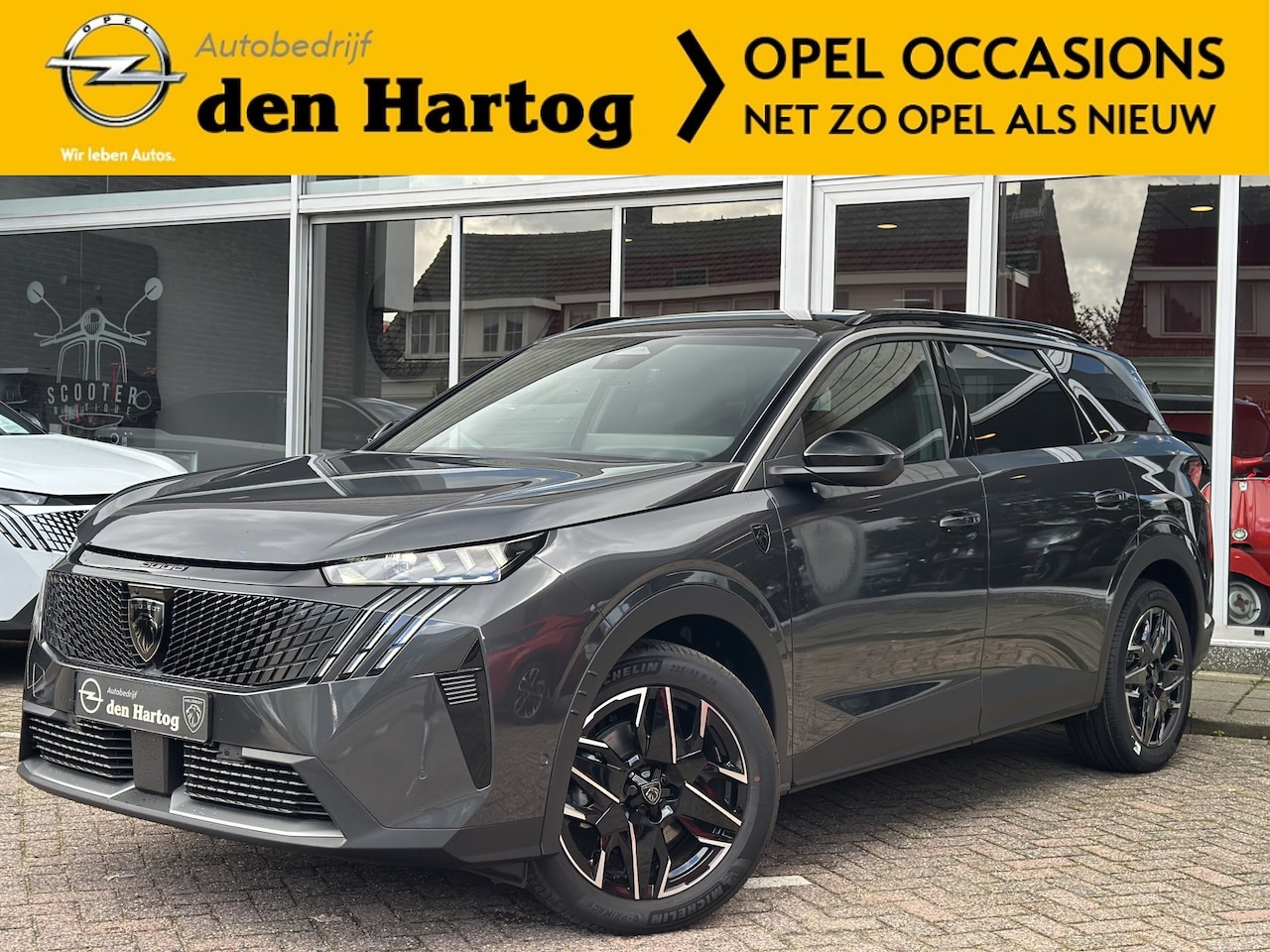 Peugeot 5008 - 1.2 Hybrid 145 GT Exclusive 7p €12.831,- korting/Trekhaak/Alcantara met massage stoelen. - AutoWereld.nl
