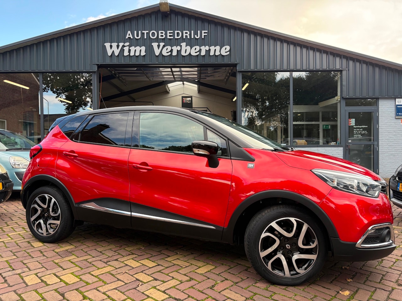 Renault Captur - 1.2 TCe Helly Hansen Automaat - AutoWereld.nl