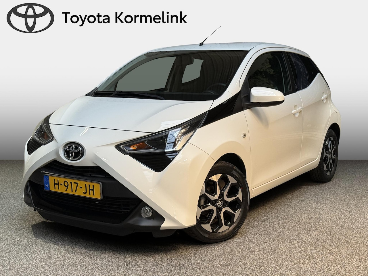 Toyota Aygo - 1.0 VVT-i x-joy 1.0 VVT-i x-joy - AutoWereld.nl