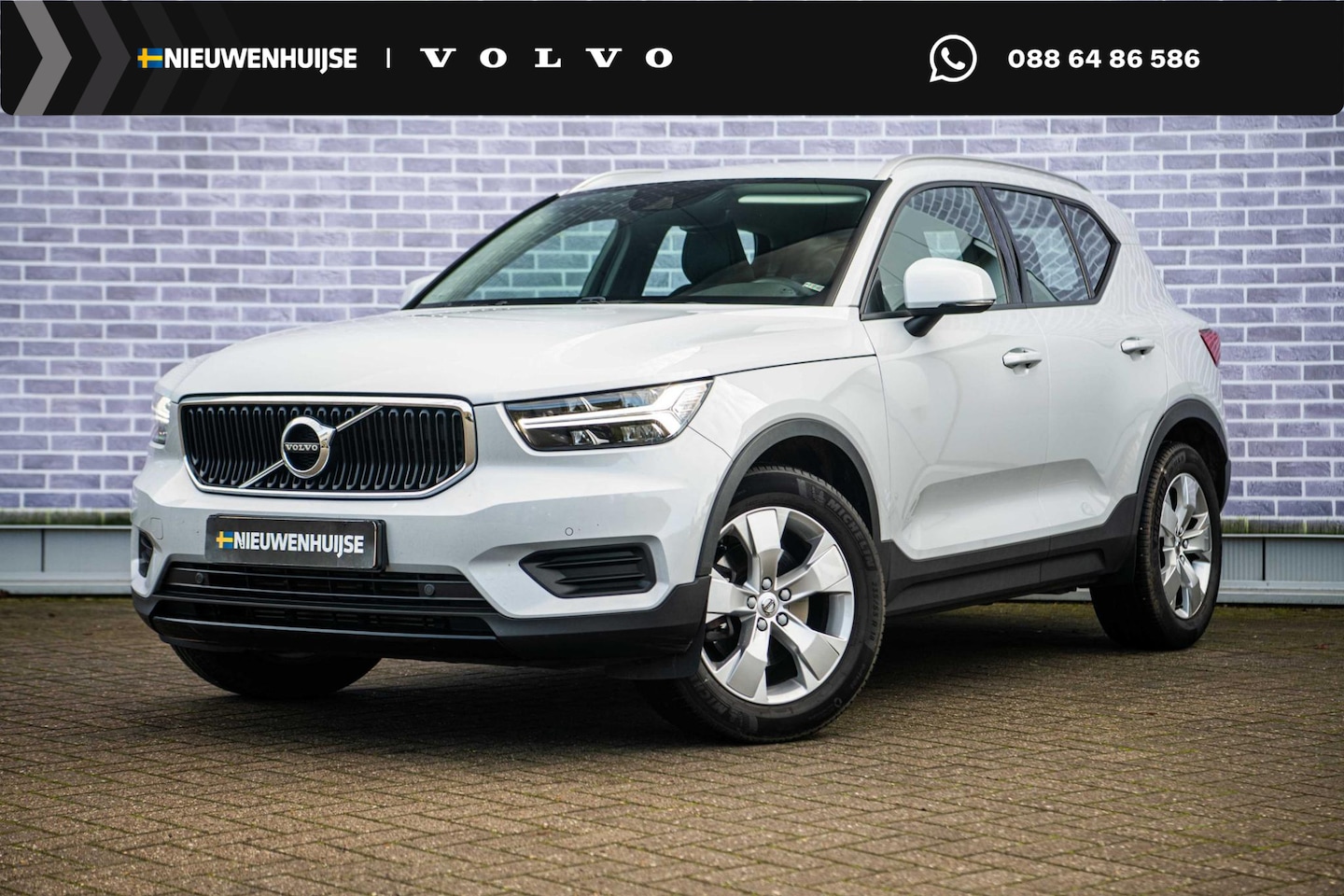 Volvo XC40 - T3 Momentum Pro Aut | Navigatie | Trekhaak | Cruise Control Adaptief | BLIS | Achteruitrij - AutoWereld.nl
