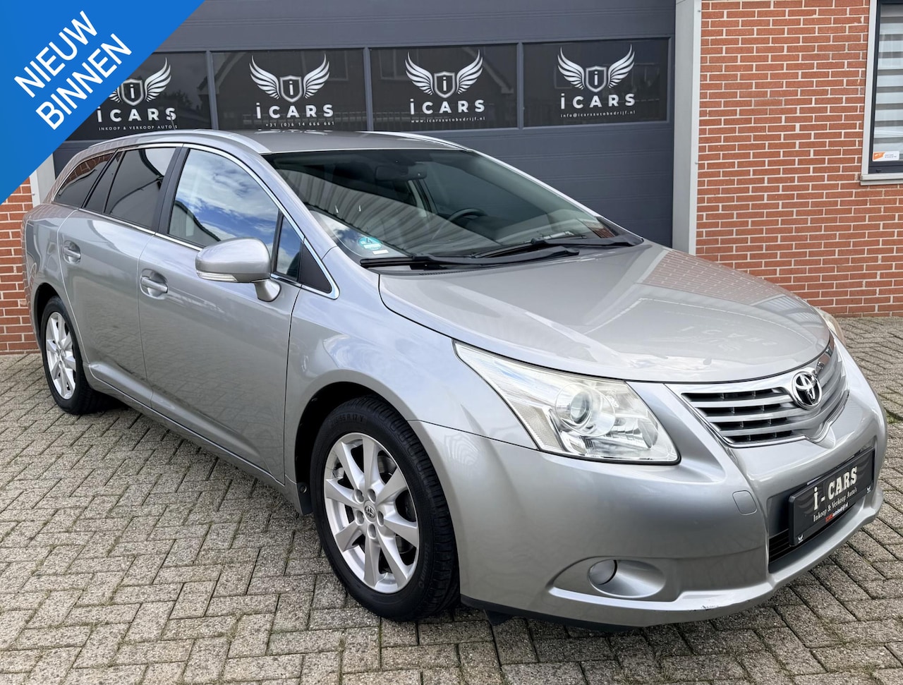 Toyota Avensis Wagon - 1.8 VVTi Executive NAVI LEER MEMORY - AutoWereld.nl