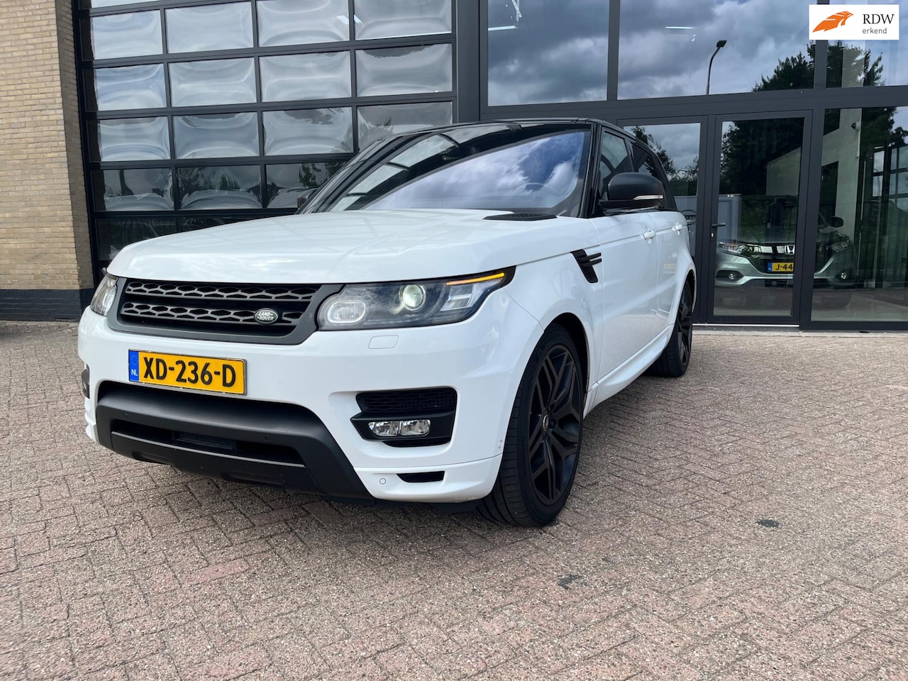 Land Rover Range Rover Sport - 4.4 SDV8 Autobiography Dynamic 4.4 SDV8 Autobiography Dynamic, panodak,Leer - AutoWereld.nl