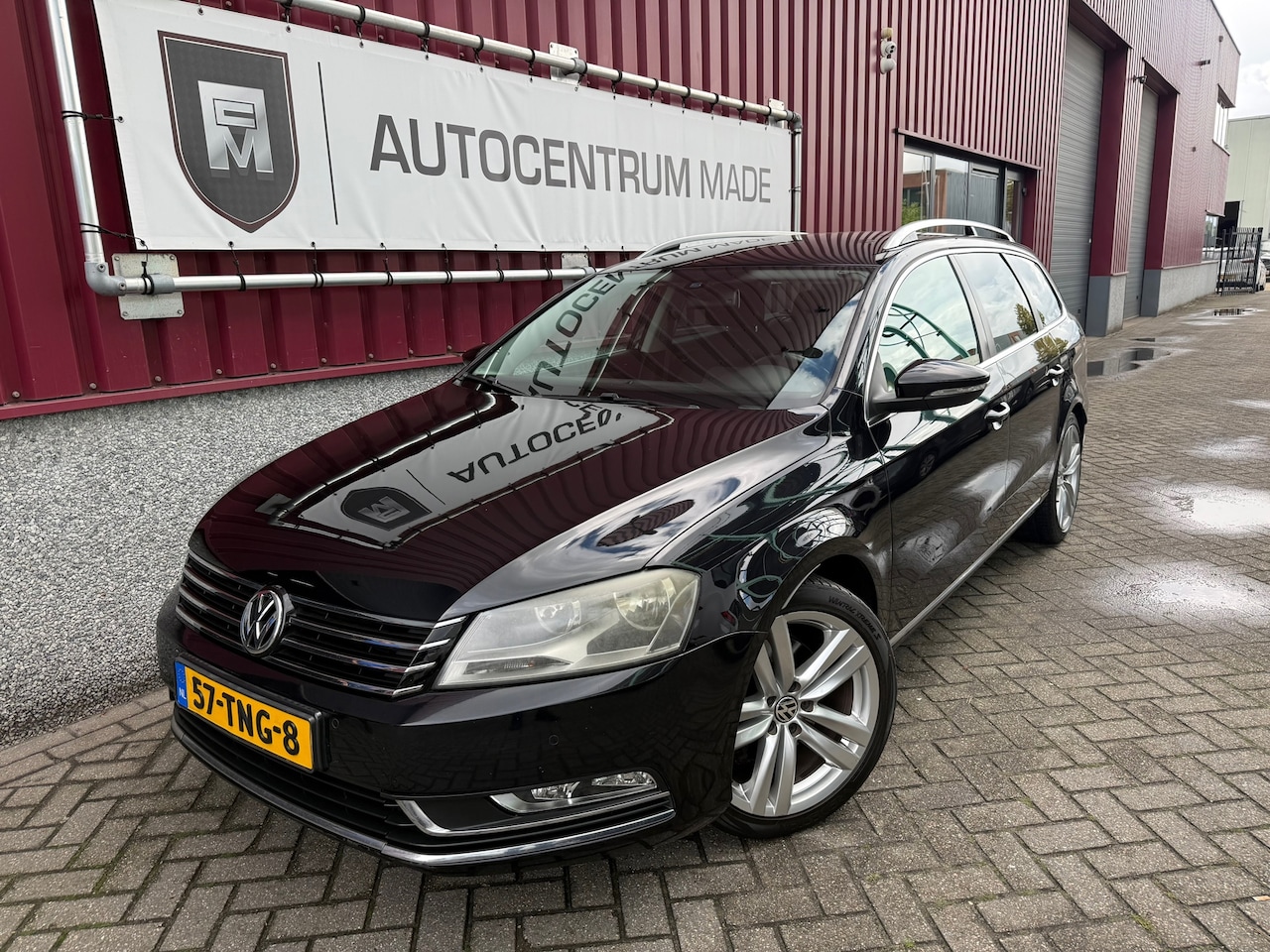 Volkswagen Passat Variant - 1.4 TSI Comfortline BlueMotion // Clima // PDC // Trk.hk // 18 INCH - AutoWereld.nl