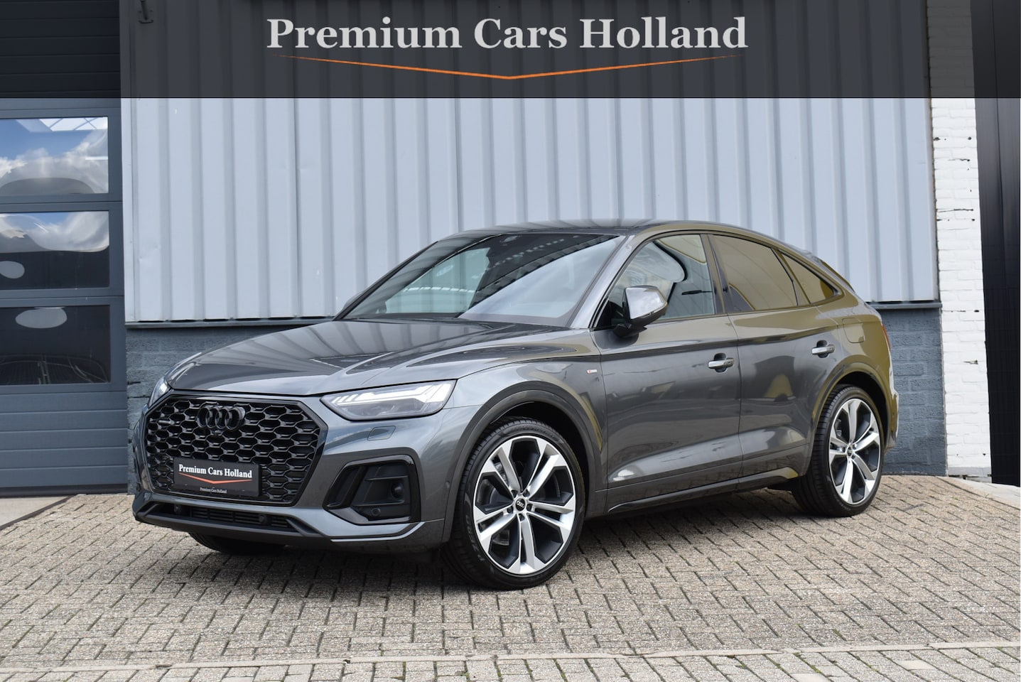 Audi Q5 Sportback - 50 TFSI e S-Line RS-Leder Luchtvering Trekhaak HUD Oled Matrix ACC Keyless 21 Inch - AutoWereld.nl