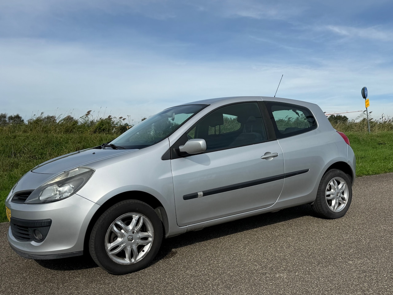 Renault Clio - 1.6-16V Dynamique Luxe INCL NW APK & GARANTIE ! - AutoWereld.nl
