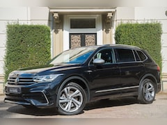 Volkswagen Tiguan Allspace - 2.0 TSI R-Line Business 7p. TREKHAAK | HEAD UP | CARPLAY | CAMERA | 1E EIGN