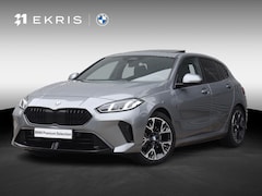 BMW 1-serie - 5-deurs 120 | M Sportpakket | Panodak | Getint Glas | Camera | Sportstoelen | Climate Cont
