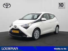 Toyota Aygo - 1.0 VVT-i x-play | NL Auto | Dealer Onderhouden | Achteruitrijcamera |