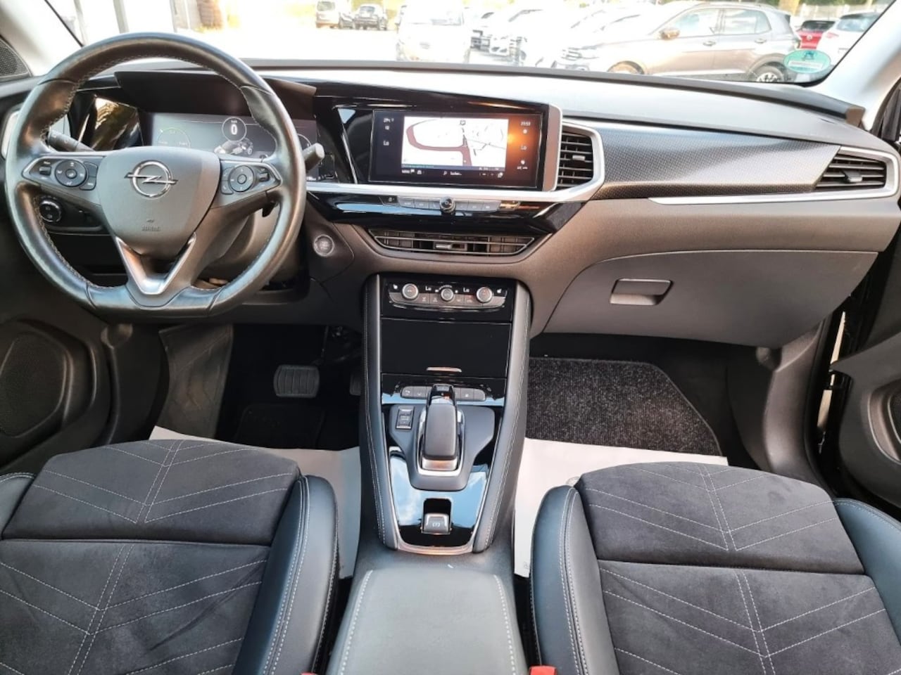 Opel Grandland - 1.6 Turbo Plug-In Hybrid 4 Ultimate Leder Navi ADCR Full.options Top! - AutoWereld.nl