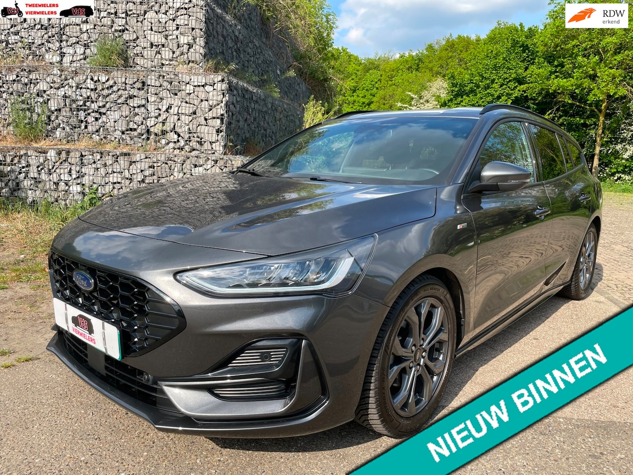Ford Focus Wagon - 1.0 EcoBoost Hybrid ST Line X CarPlay Virtual Driver Assistance Pack - AutoWereld.nl