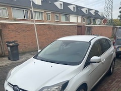 Ford Focus - 1.0 ECOBOOST 100PK ECONETIC TITANIUM