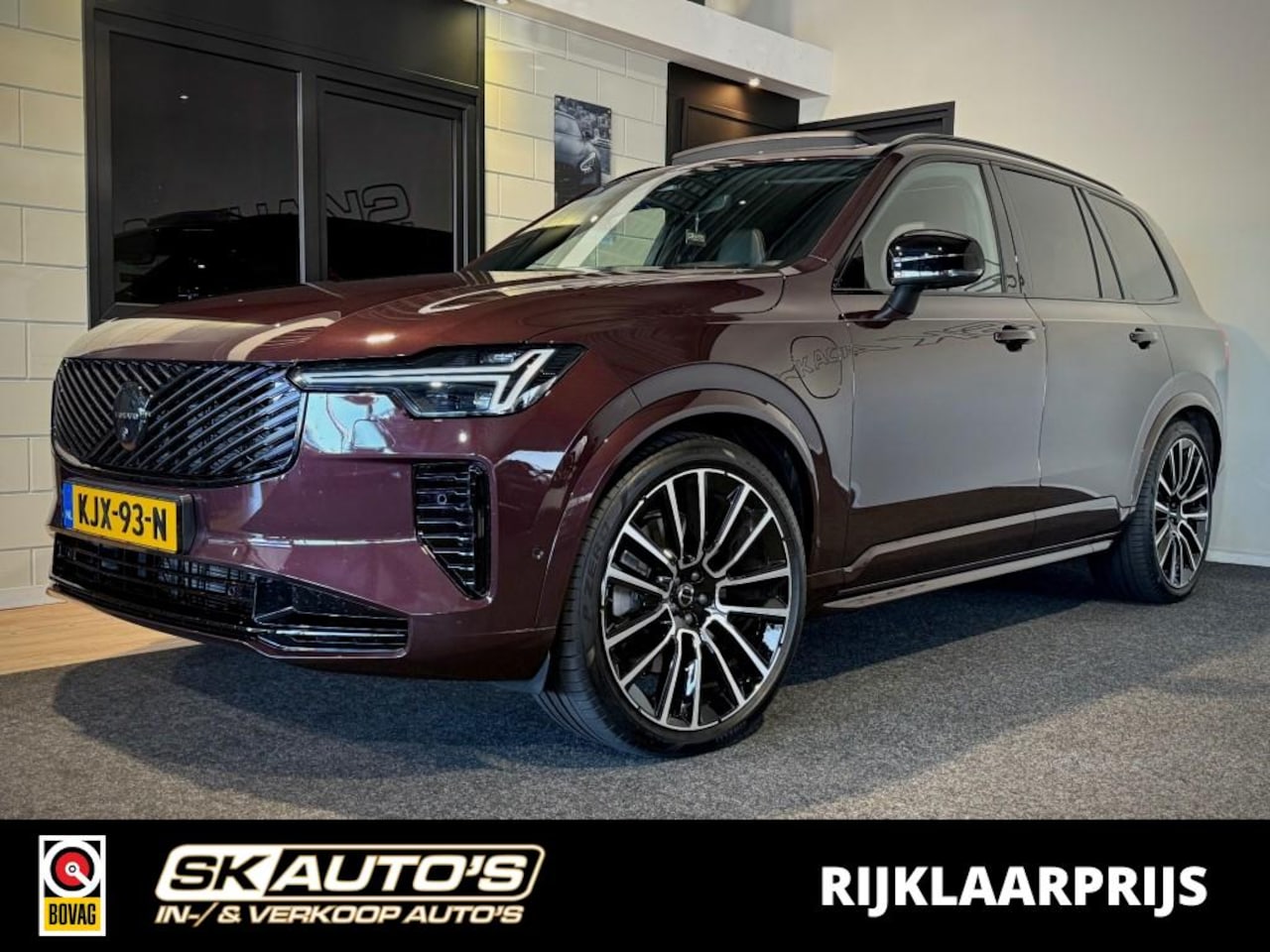 Volvo XC90 - 2.0 T8 AWD ULDAEXED l PANO l B en W l LUCHTVER. l ELEK KOFFER l ADAP CRUISE l - AutoWereld.nl