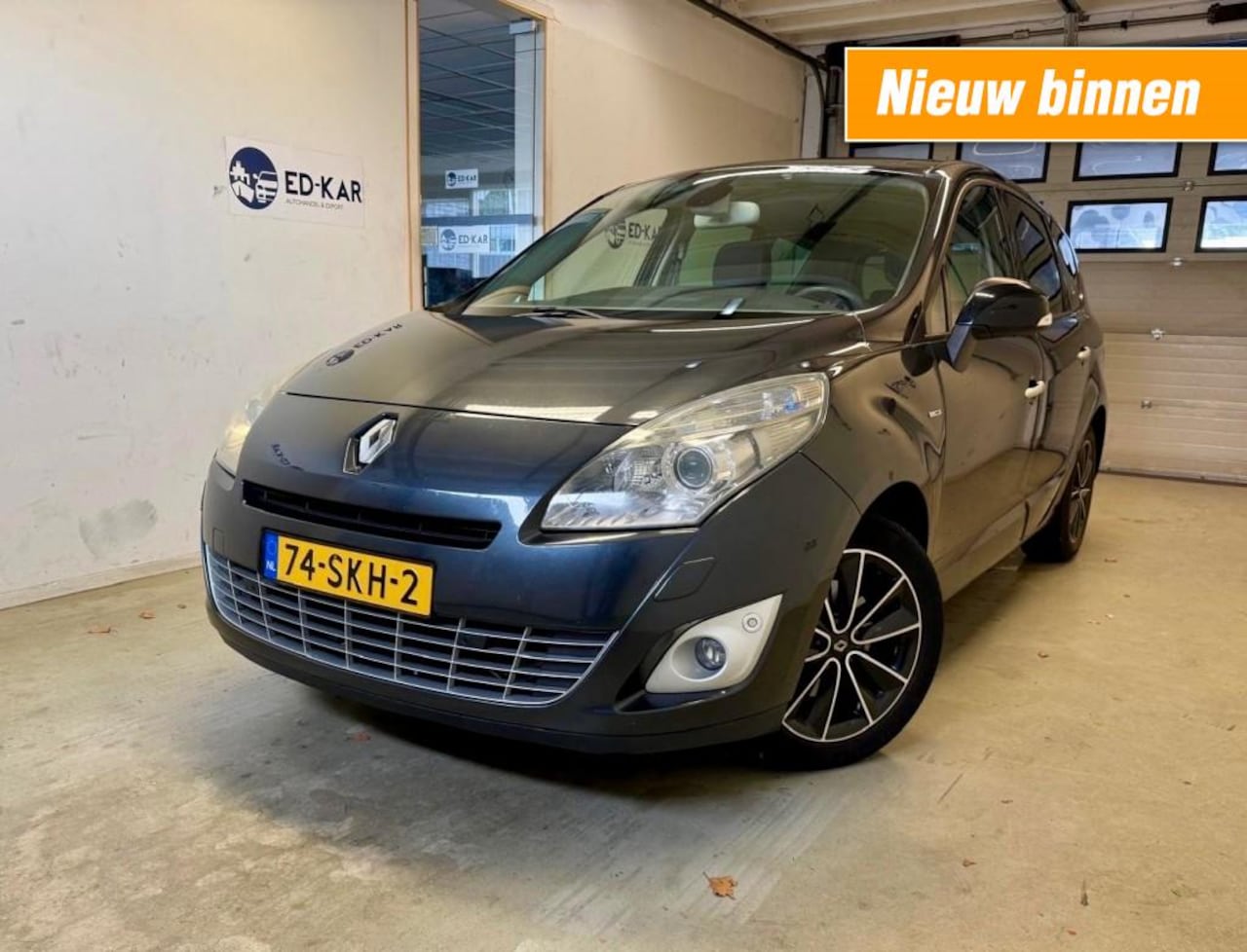 Renault Grand Scénic - 2.0 Bose 7p. CLIMA NAVI PANO RIJDT GOED NAP APK - AutoWereld.nl