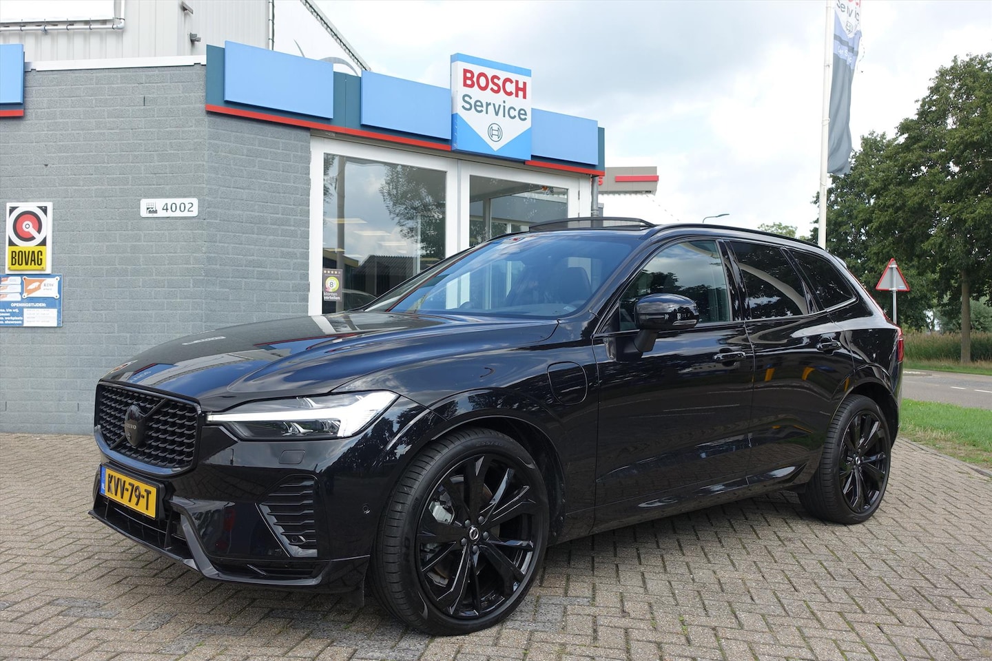 Volvo XC60 - T8 Plug-In Hybrid 455pk Aut AWD Ultra Black Edition | FULL OPTION | MASSAGE | BOWERS | LUC - AutoWereld.nl