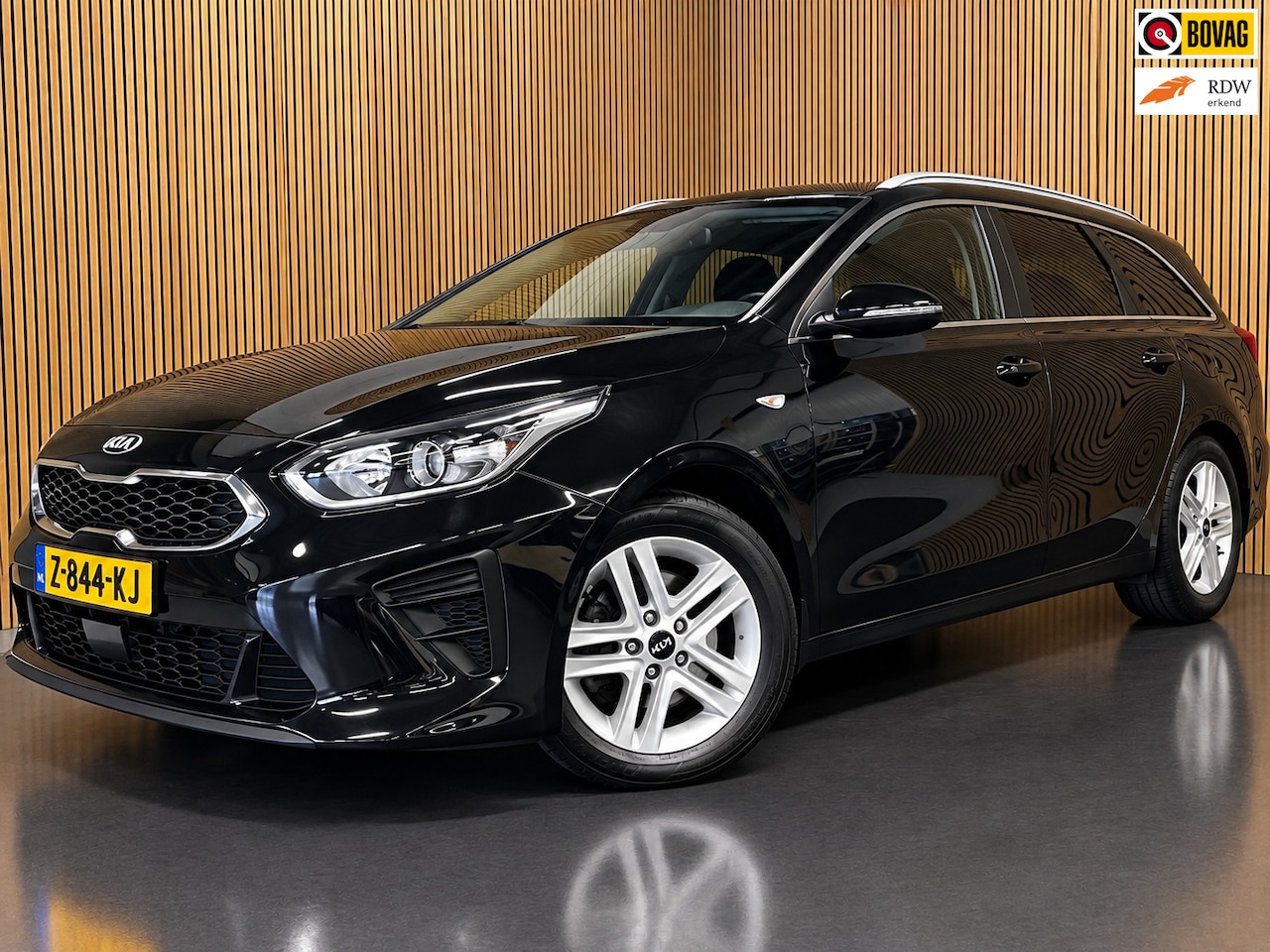 Kia Cee'd Sportswagon - Ceed 1.0 T-GDi DynamicLine|TREKHAAK|CARPLAY+ANDROID AUTO|STOEL+STUURVERW|CAMERA|CRUISE,CLI - AutoWereld.nl