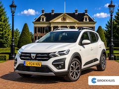 Dacia Sandero - 1.0 TCe 90 Comfort | CRUISE | TREKHAAK | CLIMA | RADIO | LED | ALL SEASON BANDEN | NAVI