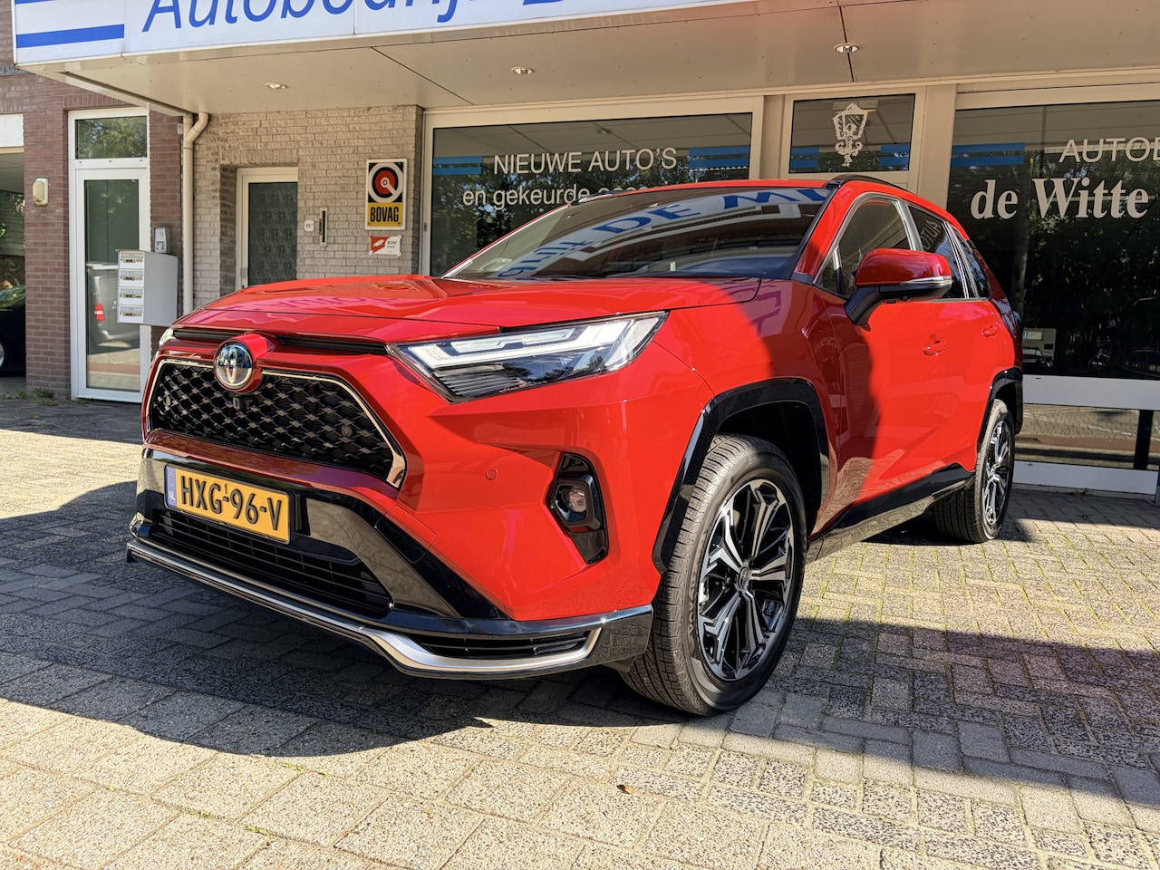 Toyota RAV4 - 2.5 Plug-in Hybrid AWD Limited Edition Navi Fullmap/Elektr.Climate controle/Cruise Contr. - AutoWereld.nl