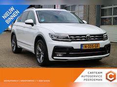 Volkswagen Tiguan - 2.0 TSI 4Motion Highline Business R | Automaat | Trekhaak | Carplay |