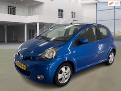 Toyota Aygo - 1.0-12V Dynamic Blue AUTOMAAT AIRCO 2 X SLEUTELS