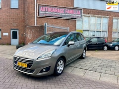 Peugeot 5008 - 1.2 PureTech Style 5p