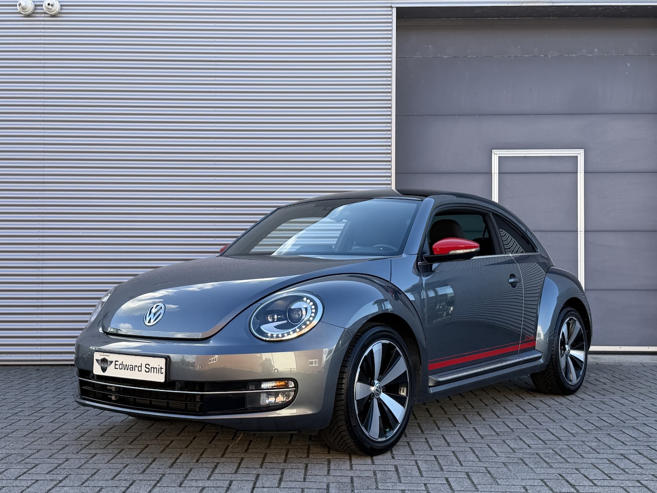 Volkswagen Beetle - 1.2 TSI Club I Navi I Clima I PDC - AutoWereld.nl