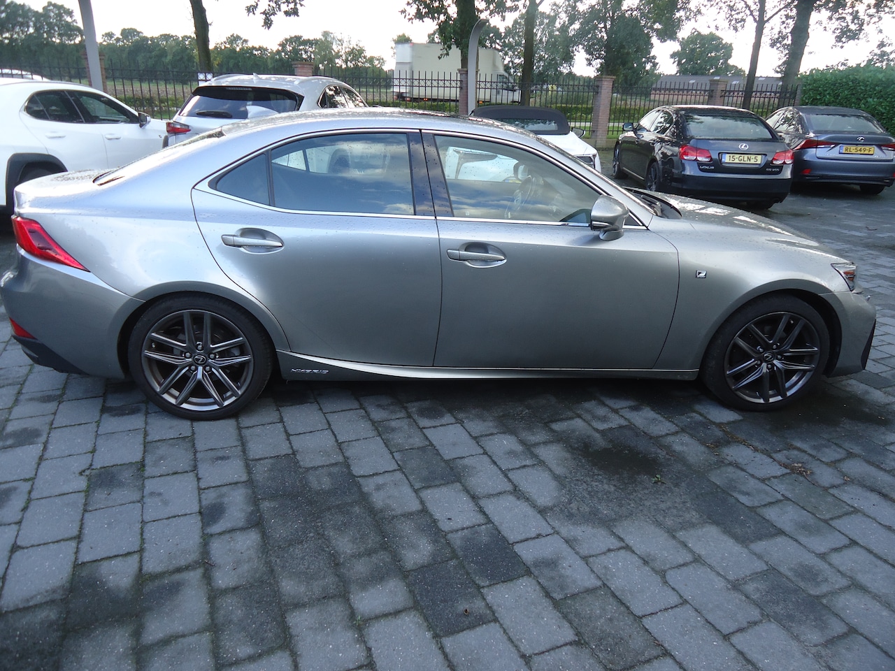 Lexus IS - 300h Hybrid F-Sport Line UNIEK FACELIFT F SPORT