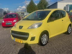 Peugeot 107 - 1.0-12V XR JAAR APK