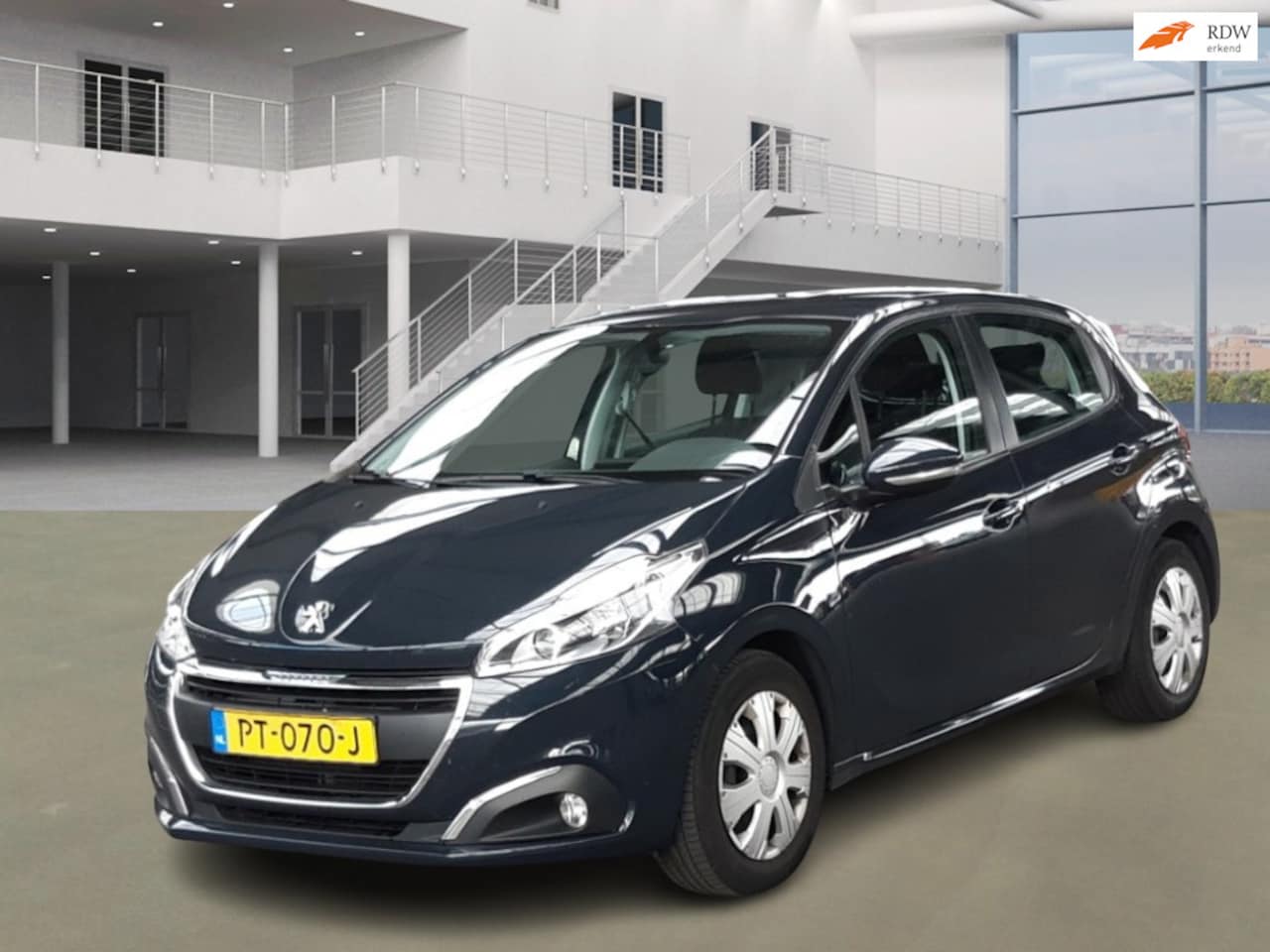 Peugeot 208 - 1.2 PureTech Blue Lion PSENSOR NAVI CRUISE 2 X SLEUTELS - AutoWereld.nl