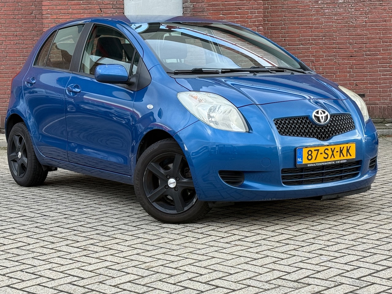 Toyota Yaris - 1.3 VVTi Sol MMT| AUTOMAAT | 5DRS | AIRCO | GOED ONDERHOUDEN |NAP - AutoWereld.nl