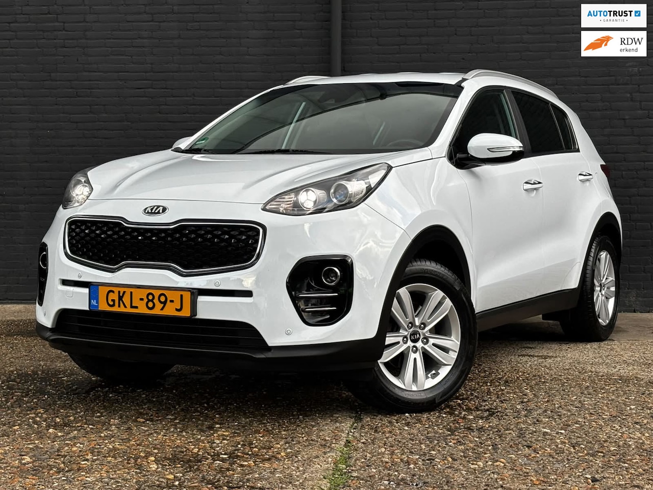 Kia Sportage - 1.6 GDI Design Edition CAMERA|TREKHAAK|NAVI|140737KM|PDC - AutoWereld.nl