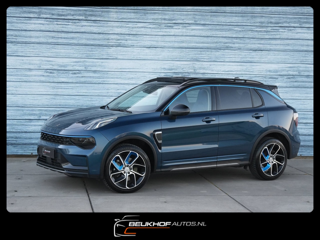 Lynk & Co 01 - 1.5 Carplay Navigatie Camera Panoramadak Cruise - AutoWereld.nl
