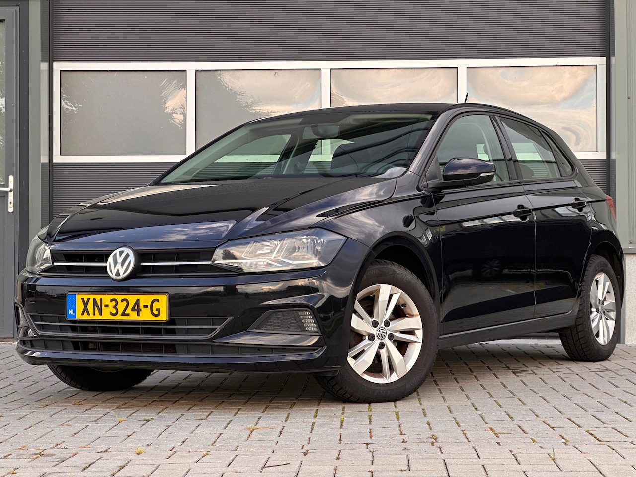 Volkswagen Polo - 1.0 TSI Comfortline ACC Airco CarPlay - AutoWereld.nl
